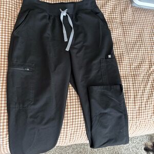 Figs Women's Black yola skinny / high wasted